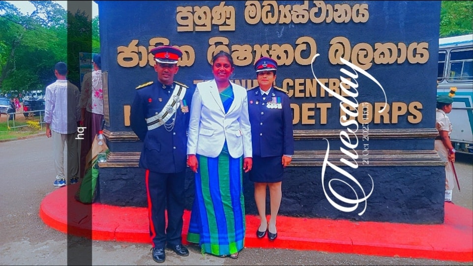 ලංකාවේ පළමු වතාවට, එකම පාසලකින් බාලක/බාලිකා ශිෂ්‍යභට ඛණ්ඩ දෙකක්